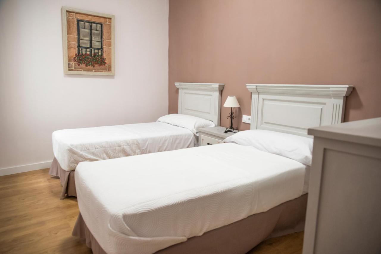 Apartamento Plaza Mayor Cáceres Exterior photo